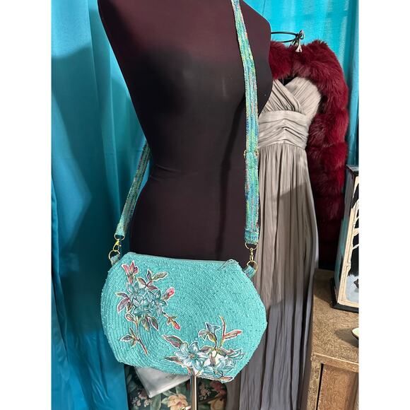 Up-cycled Embroidered Turquoise Purse - Picture 1 of 5